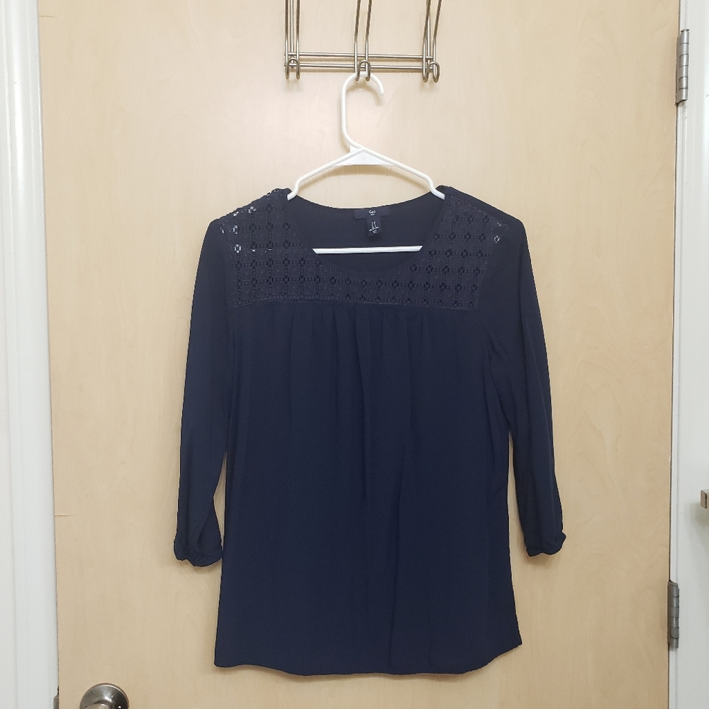 Gap Navy Blue Floral Top